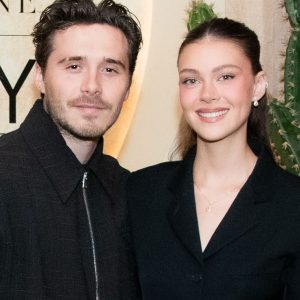 Beckham Family Dynamics Under Fire: Inside the Social Media Fallout and Holiday Divide Between Brooklyn and His Famous Parents