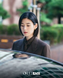 Jung Eun Chae Makes Bold Move Toward Alliance With Yeon Woo Jin To Reclaim Her Law Firm In “Honour”