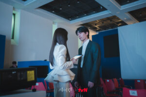 Park Min Young, Wi Ha Joon, And Kim Jung Hyun Show Passionate Dedication During Rehearsals For “Siren’s Kiss”