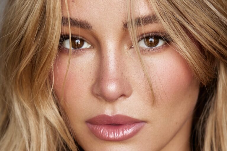 Hassie Harrison Dives into Fox’s ‘Baywatch’ Reboot, Charting a Course for a New Era of Lifeguard Legends