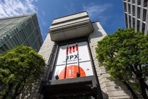 Middle East Tensions Send Nikkei Plunging as Oil Prices Surge