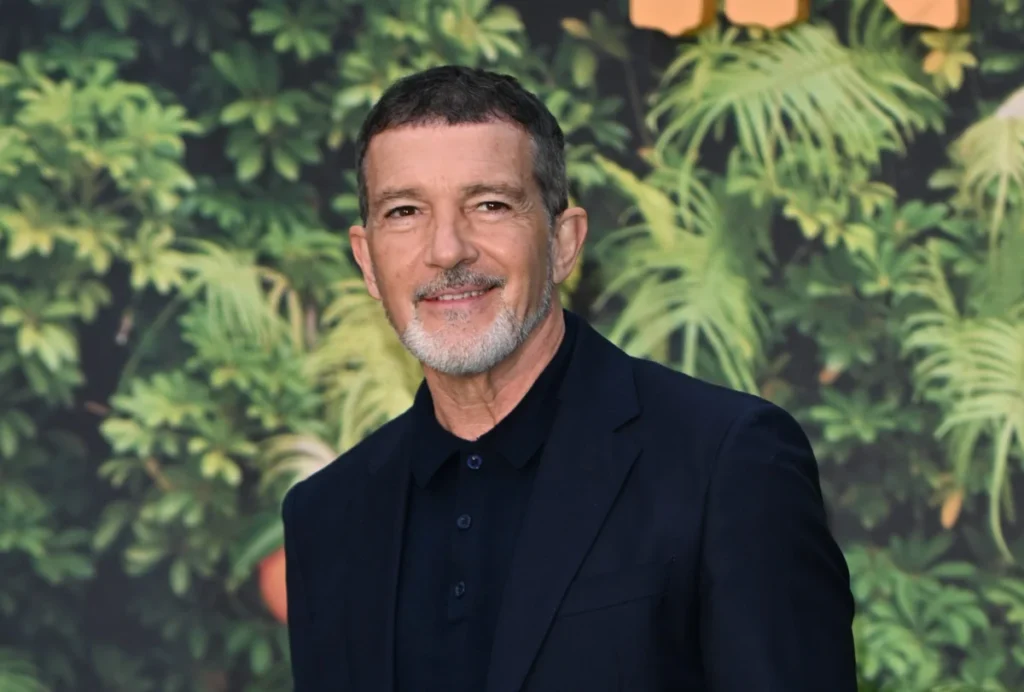 More Than a Mask: Antonio Banderas’s Enduring Fight to Redefine Latino Roles in Hollywood