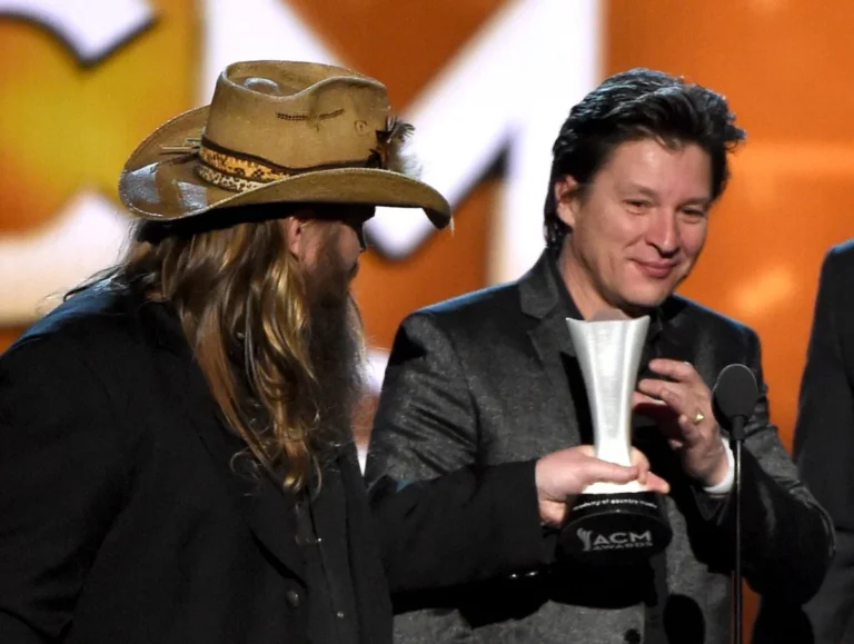 Ronnie Bowman’s Enduring Harmony: A Bluegrass Luminary Remembered for a Legacy of Song and Soul